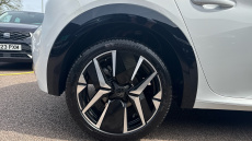 Peugeot 208 1.2 PureTech 100 GT 5dr Petrol Hatchback